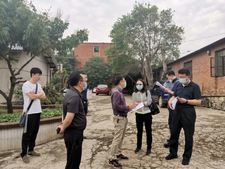 省属国有企业专职外部董事夏蜀、寸延峰、伍显清一行到解化化工分公司调研