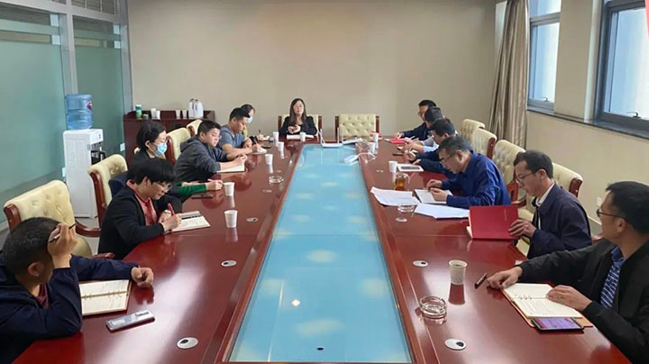 龙8头号玩家(国际)官方网站（煤化）集团党委全面组织党费相关文件专题学习