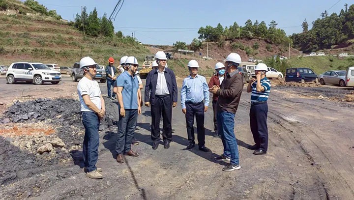 【简讯】罗平县委书记海建才到东城煤矿调研安全生产工作、陆东煤矿召开安全生产紧急会议、恩洪煤业团委观看中国共青团成立100周年大会