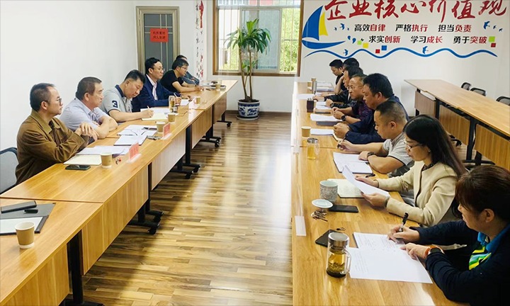 集团专职外部董事寸延峰、孔君一行到恒通煤业公司调研