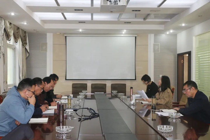 龙8头号玩家(国际)官方网站（煤化）集团党委委员、财务总监莫晓丹到天井煤矿有限公司调研